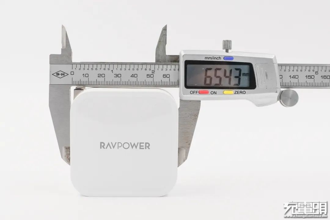 拆解报告：RAVPOWER 90W双USB-C口PD快充充电器RP-CPCN001-充电头网